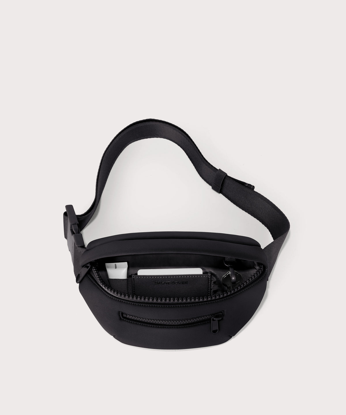 Ace Fanny Pack in Onyx